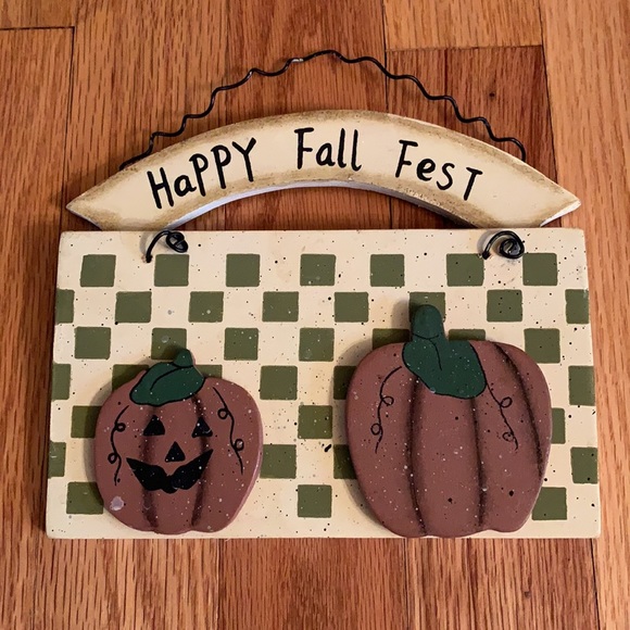 Halloween decor - Picture 2 of 5